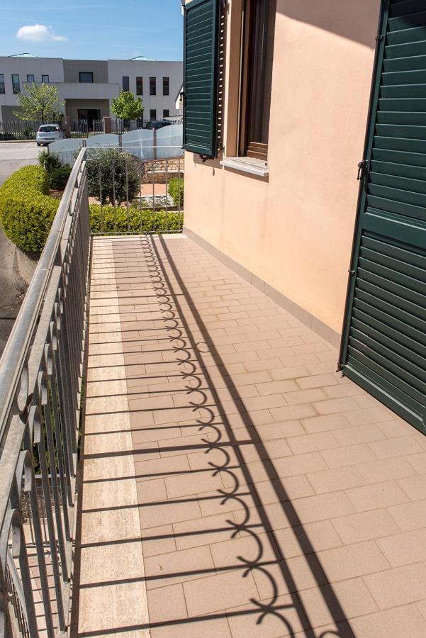 S130 - Sirolo, Deliziosa Villetta Con Terrazzo Buitenkant foto